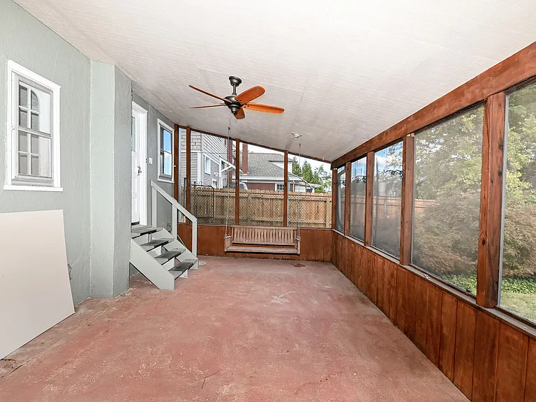 3634 Amberson Ave — Photo 30