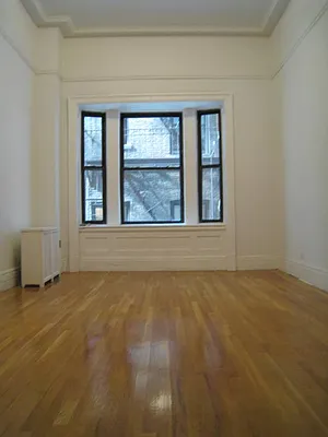 Rented by Realtyrite | media 22