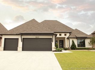 6605 S Indianwood Ave, Broken Arrow, OK 74011