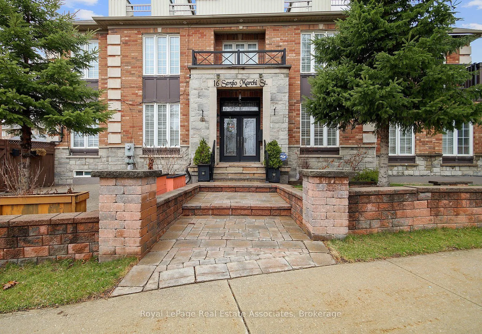 2 bed, $2,350 — Photo 1