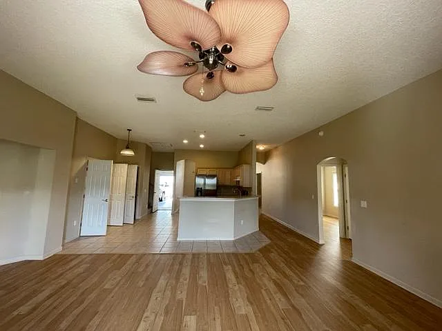 96053 Piedmont Dr — Photo 3