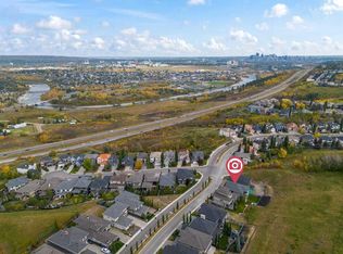 407 E Patterson Blvd SW, Calgary, AB T3H3N6