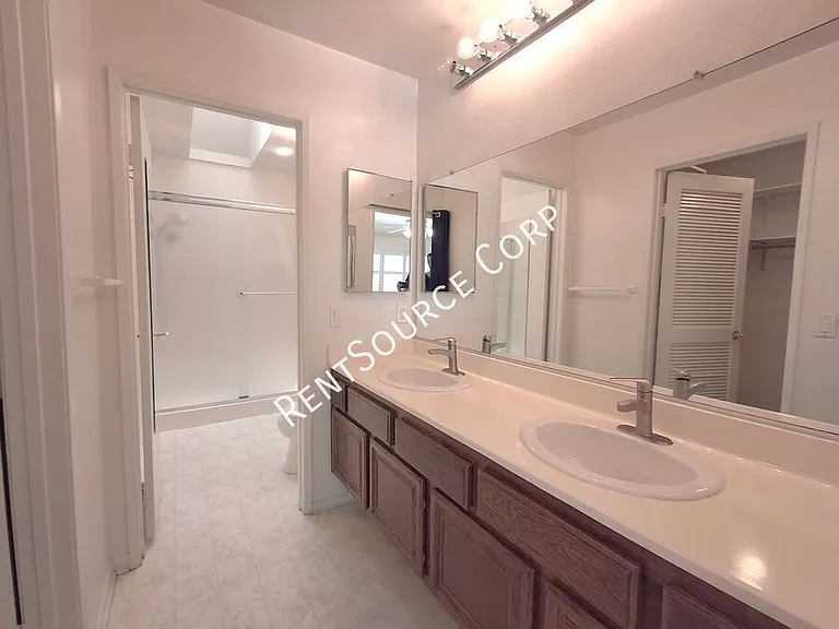 26102 Alejandro Dr — Photo 14