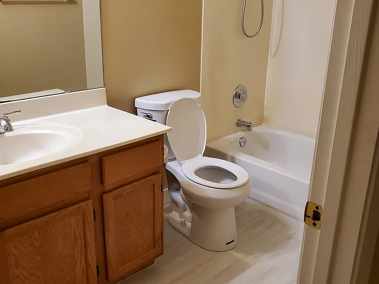 871 E Orchid Ln — Photo 11