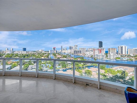 3rd image of 21200 Point Pl APT 1204