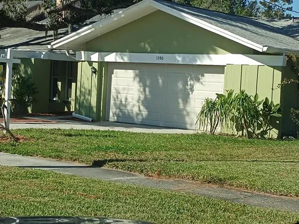 1390 Ventnor Ave, Tarpon Springs, FL 34689