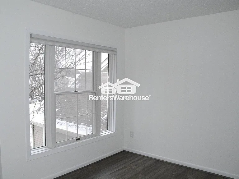 14288 Bedford Dr — Photo 6