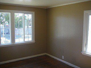 5th image of 103 Ottilia St