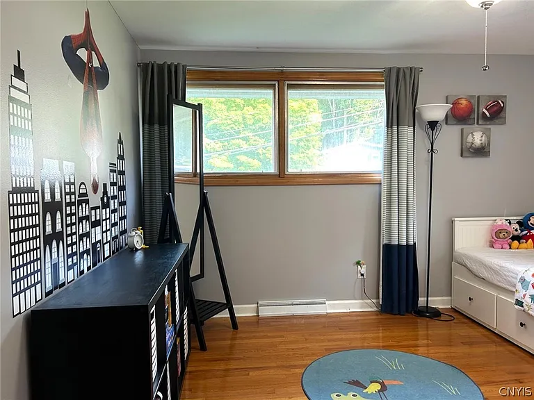 302 Oakridge Dr — Photo 22