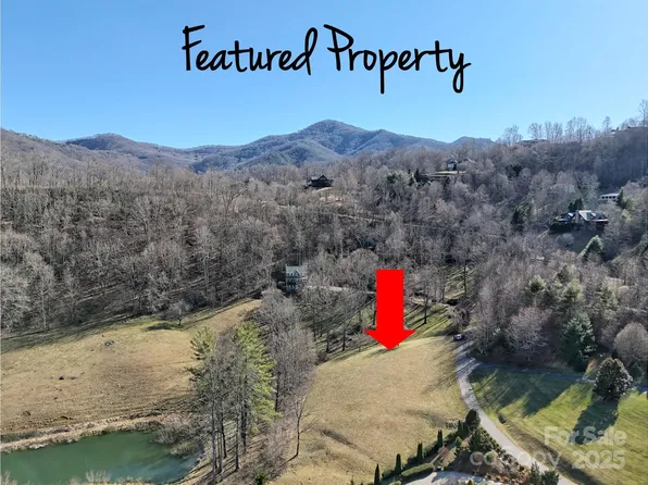 19 October Scenic Rd, Waynesville, NC 28785