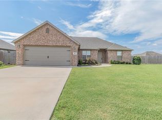 804 E Marietta Ct, Rogers, AR 72758