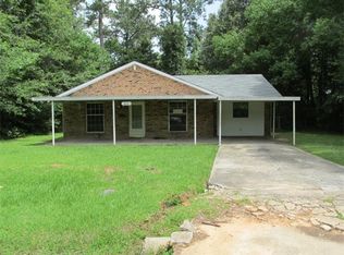 805 Lona Rester Pl, Bogalusa, LA 70427