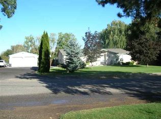 2017 N Road 52, Pasco, WA 99301