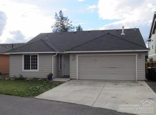 1468 SW 27th St, Redmond, OR 97756