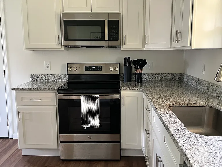 2919 Browns Mill Road Ext — Photo 7