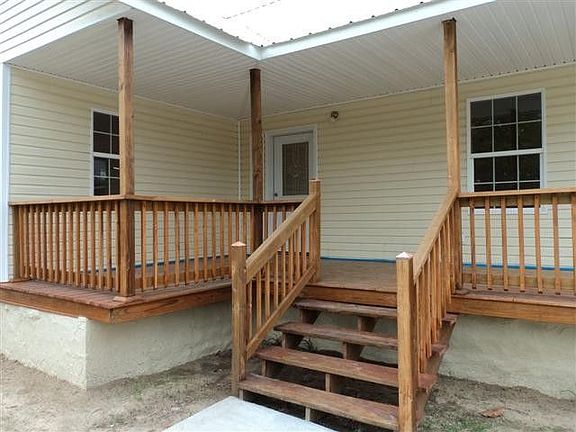 4th image of 2741 N Vine St