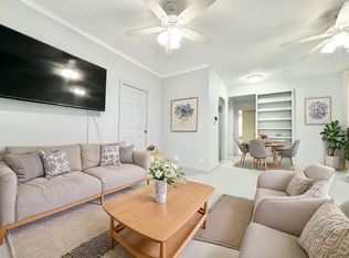 63-109 Saunders St #B7, Rego Park, NY 11374