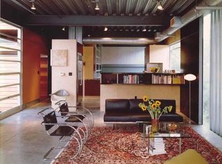 9360 Reverie Rd, Tujunga, CA 91042