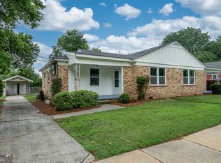 175 E Main St #B, Rutledge, GA 30663