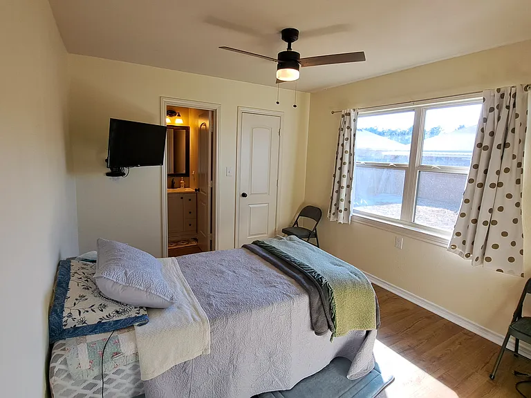 382 Asher — Photo 11