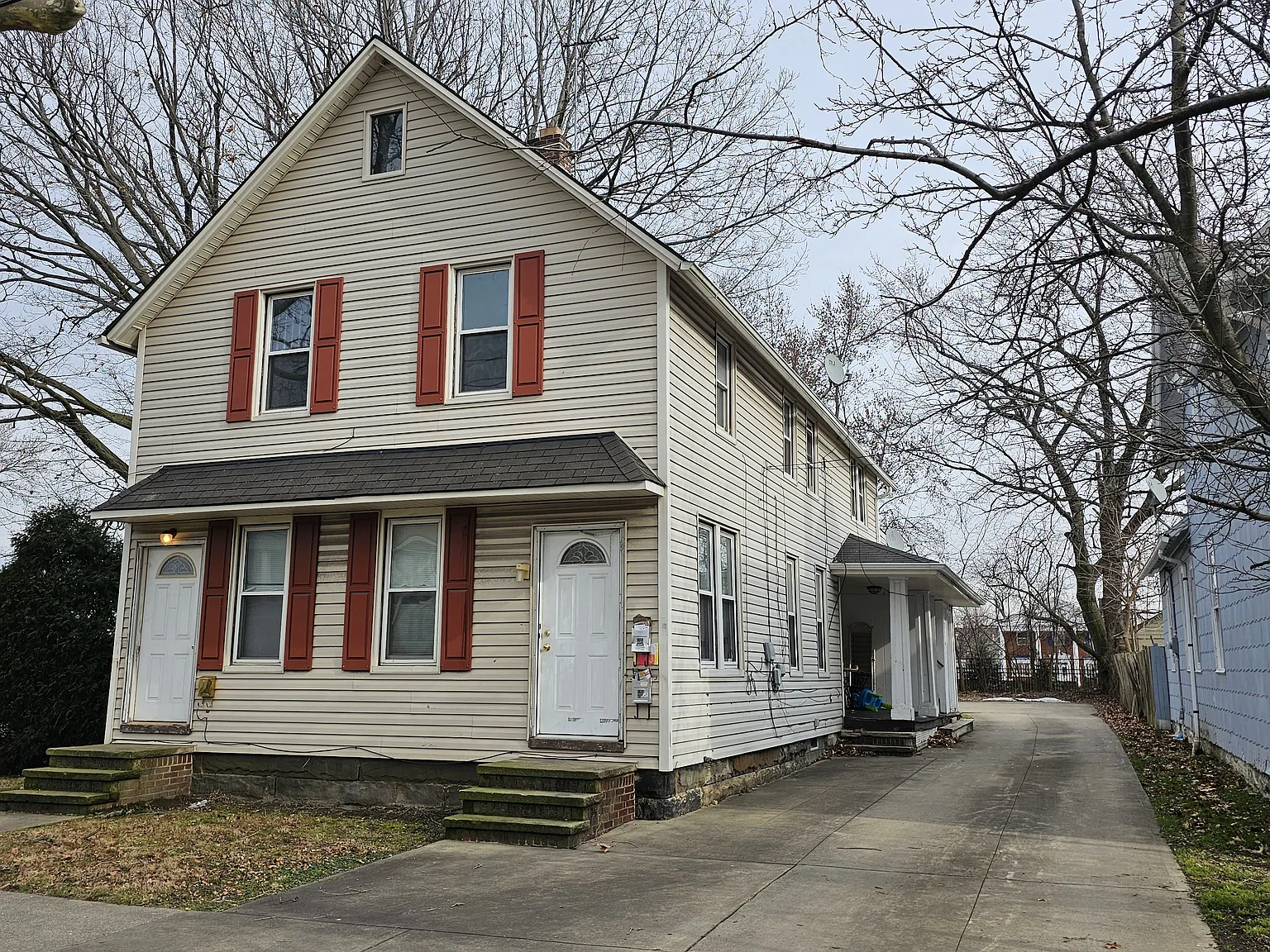 2 bed, 950 sqft, $1,000 — Photo 1