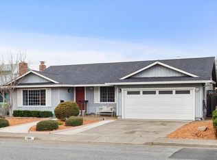 1189 San Rafael Dr, Petaluma, CA 94954