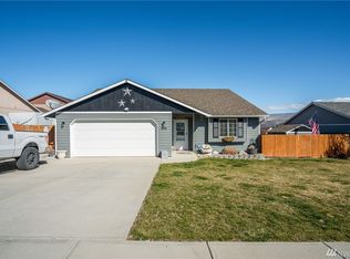 658 Sally Dr, Wenatchee, WA 98801