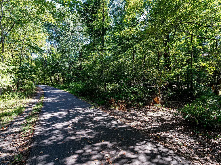 2428 S Walter Reed Dr #A — Photo 31