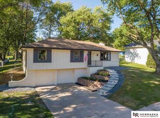2421 Winchester N, Lincoln, NE 68512