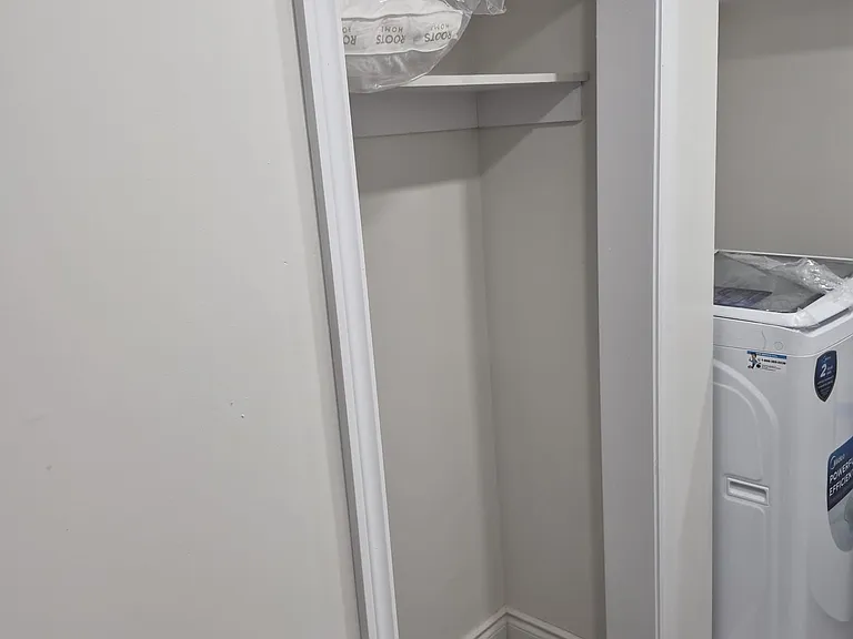 2129 Wilson St — Photo 14