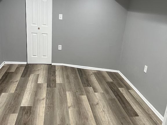 5th image of 6751 S Loomis Blvd