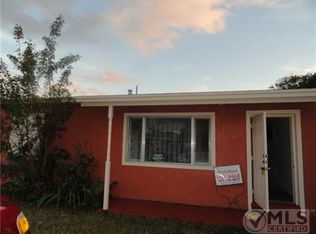 257 W 28th St, Riviera Beach, FL 33404