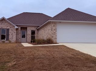 114 Madisonville Dr, Canton, MS