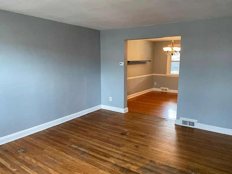 1769 Joan Ave — Photo 4