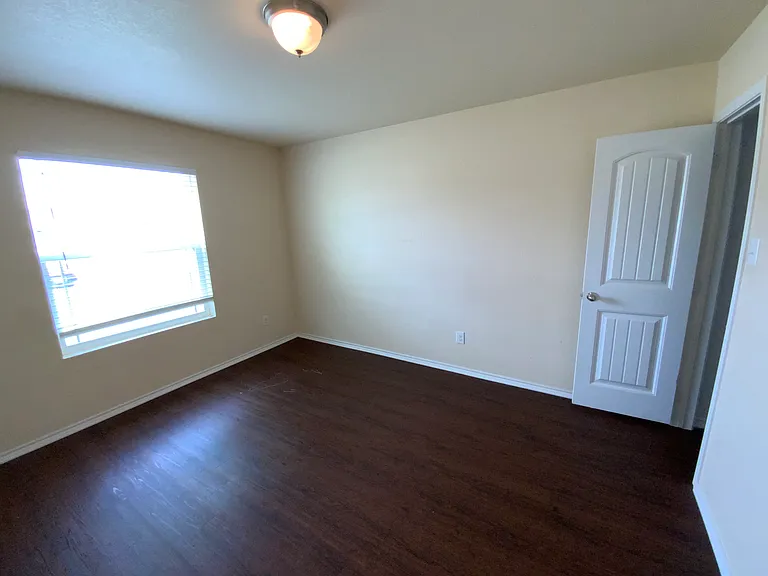 2543 Valley Forge Dr — Photo 12