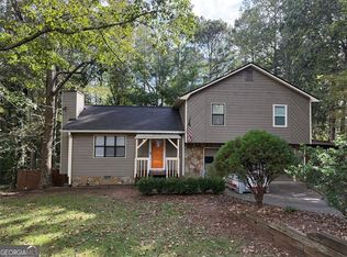 87 Fox Ridge Ct, Dallas, GA 30157