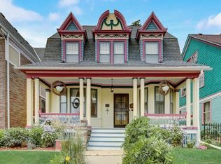 953 N 33rd St, Milwaukee, WI 53208