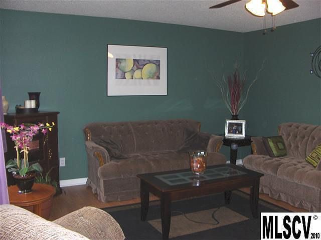 2nd image of 3216 Smokey Ln