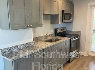 6369 Gateway Ave, Sarasota, FL 34231