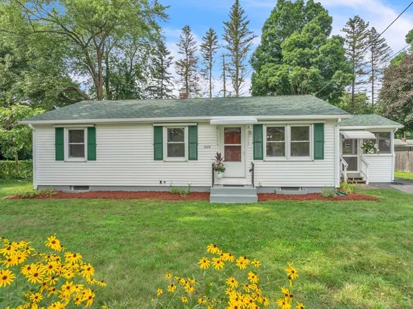 1028 Wilson St, Palmer, MA 01069