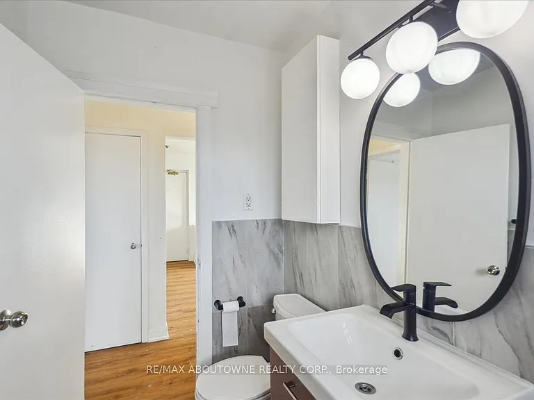 2 Wesley St #6 — Photo 28