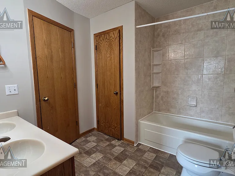 5605 Nancy Ln NW — Photo 33
