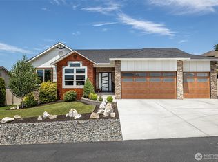 453 Spruce Ct NW, East Wenatchee, WA