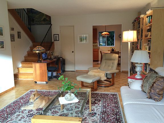 4th image of 828 Lincoln Blvd APT 9