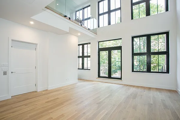 Rented by Bold New York | media 10