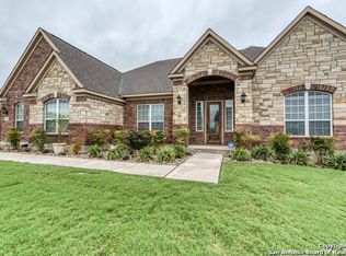 179 Sittre Dr, Castroville, TX 78009