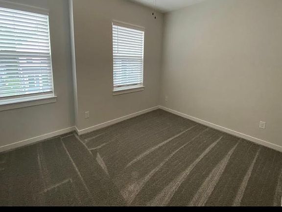 5th image of 1674 Indy Dr