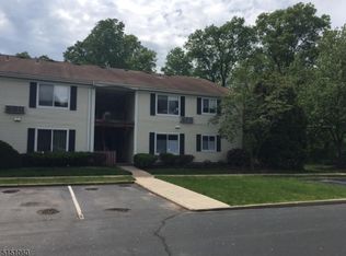 42 Norwich Pl #43, Somerset, NJ 08873