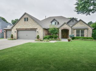 2910 E 27th St, Tulsa, OK 74114