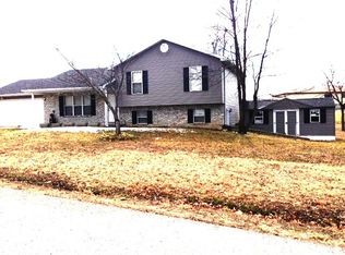 20380 Sweetwater Rd, Waynesville, MO 65583